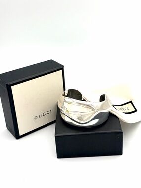 Authentic Gucci Sterling Silver Sculpted Wave Cuff Bracelet 40g 7.5” Vintage